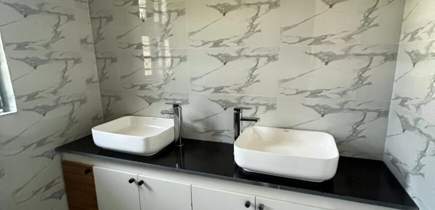 Luxurious 4 Bedroom Semi furnished Duplex for Sale